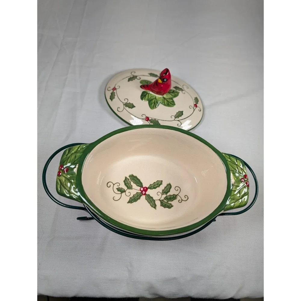 Temptations by Tara Cardinal 9oz Oval Casserole w/Lid & Wire Holder/Rack New